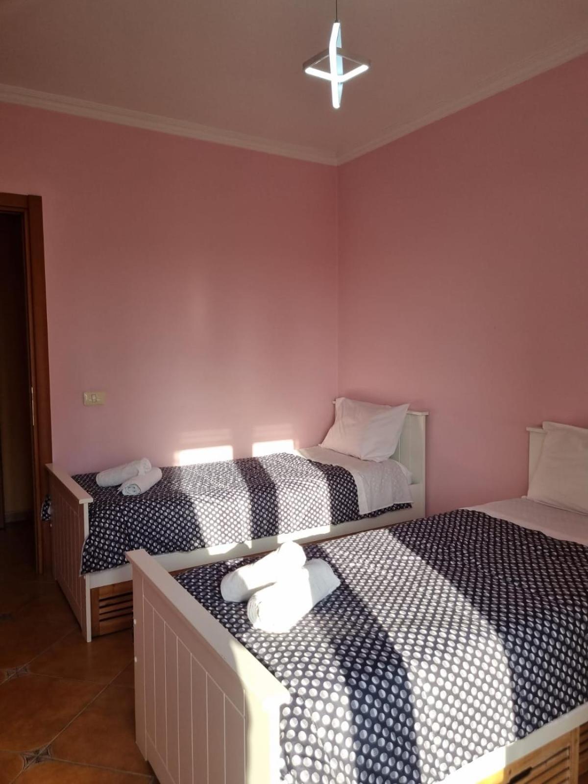 Sandra'S Apartment In Tirana Center Exterior photo